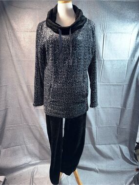 571-Sleepyheads Plush Cowl Neck Black Marled Lounge Set
